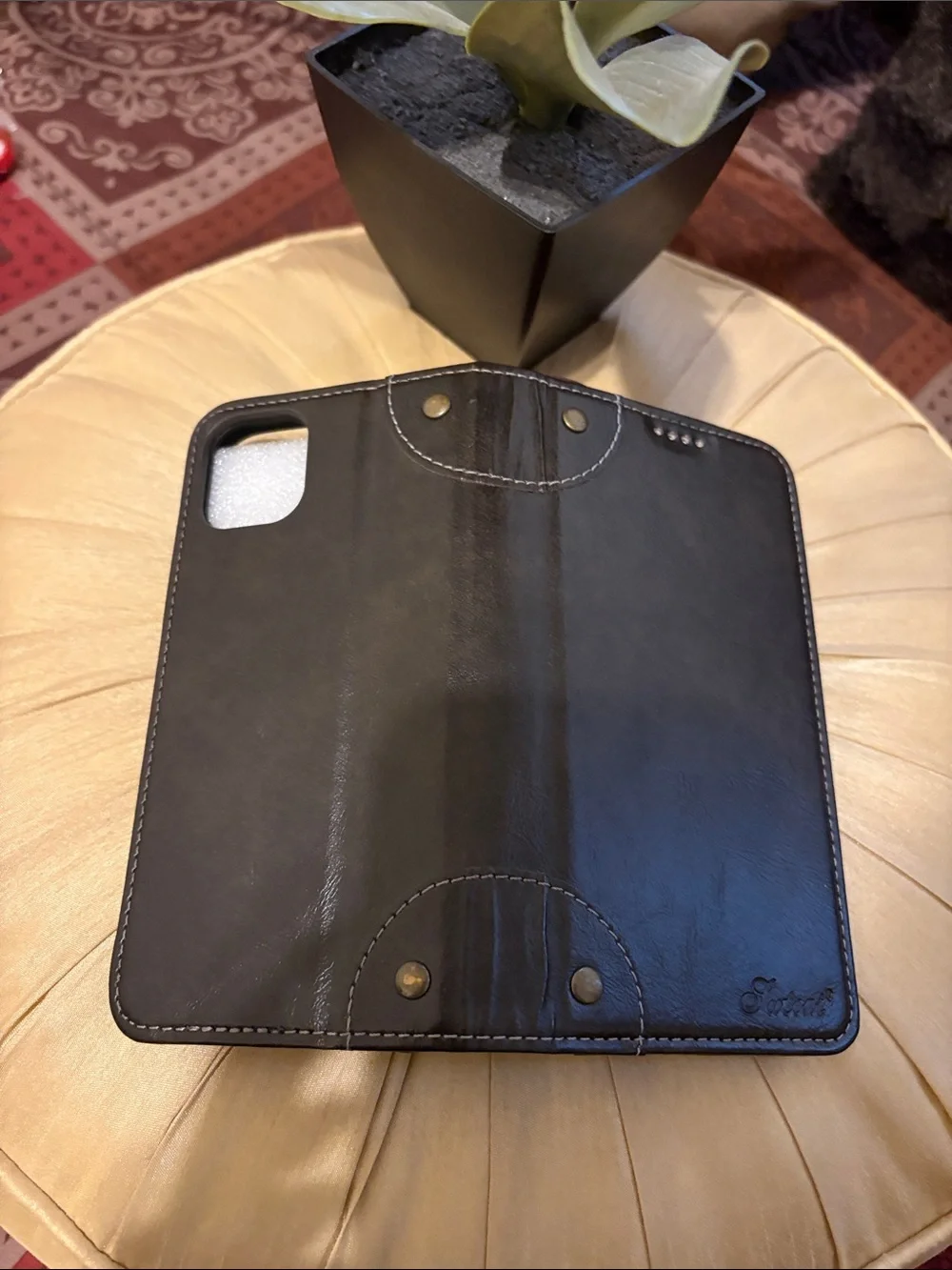 NWT Brown Faux Leather iPhone 13 Wallet Case